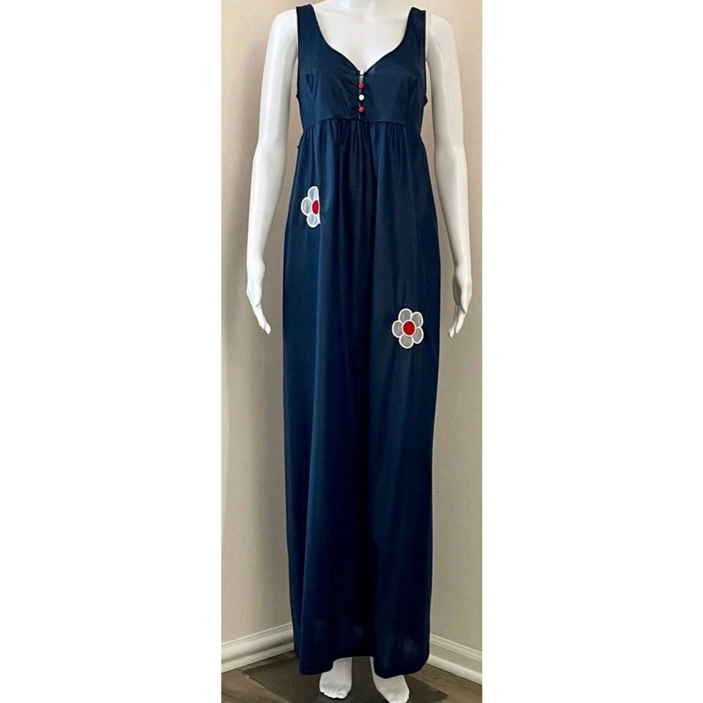 Nightgown  Midnight Medium Embroider Flower Appliques  Red White Blue Retro 70s